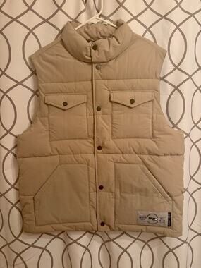 NWT Men's Darius Rucker Seattle Seahawks Puffer Full-Snap Vest Medium